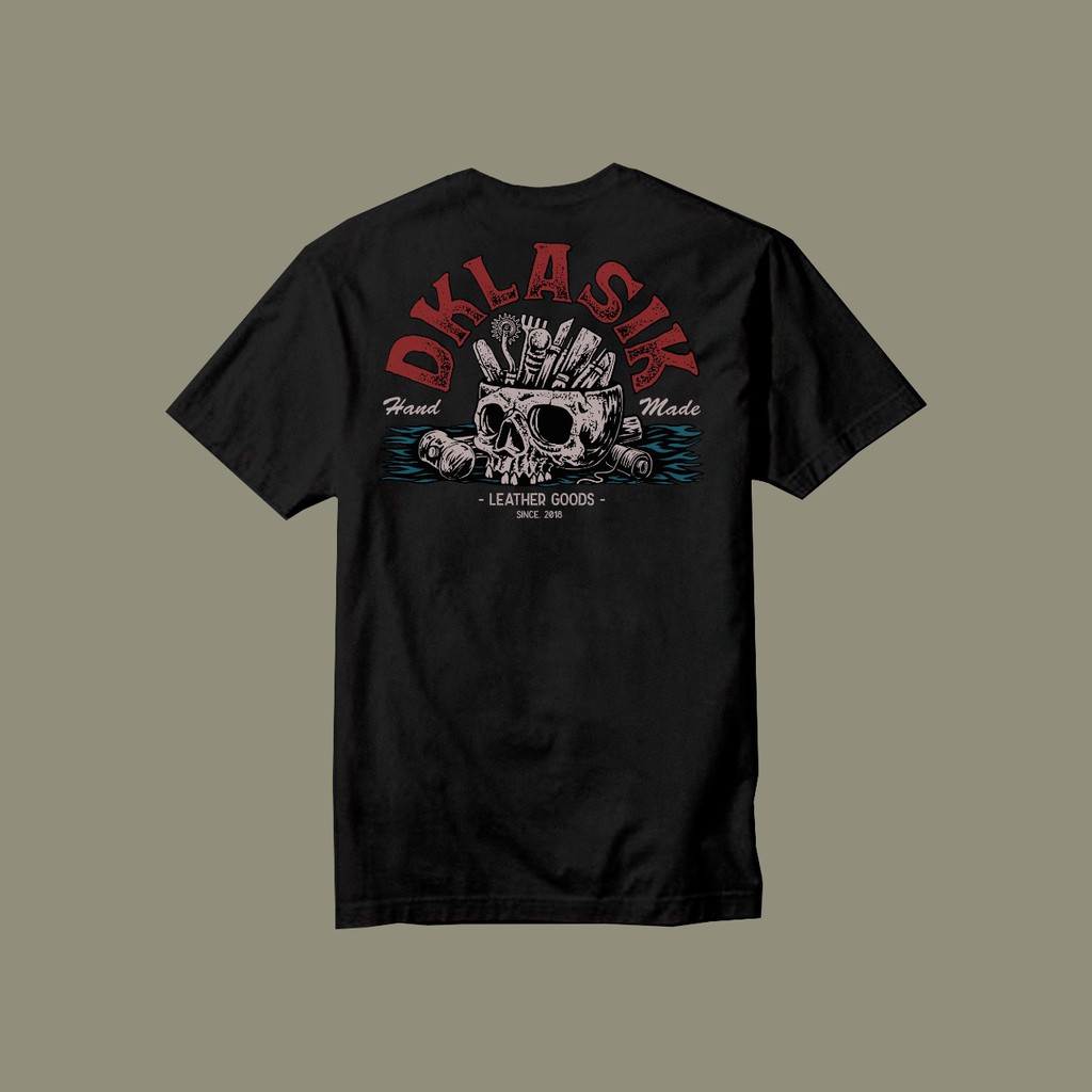 DKLASIK - T-Shirt Distro / Kaos Lengan Pendek Tengkorak Leather Goods