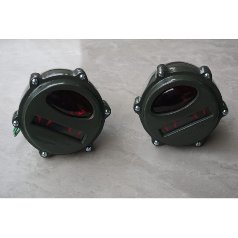Lampu Belakang Jeep Willys Lampu industrial Jeep Spare Part Jeep