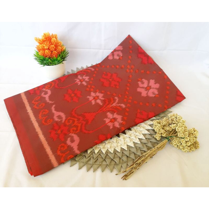 Endek Mastuli CSM endek kotak tumpal tenun csm semi mastuli Tenun Teroso