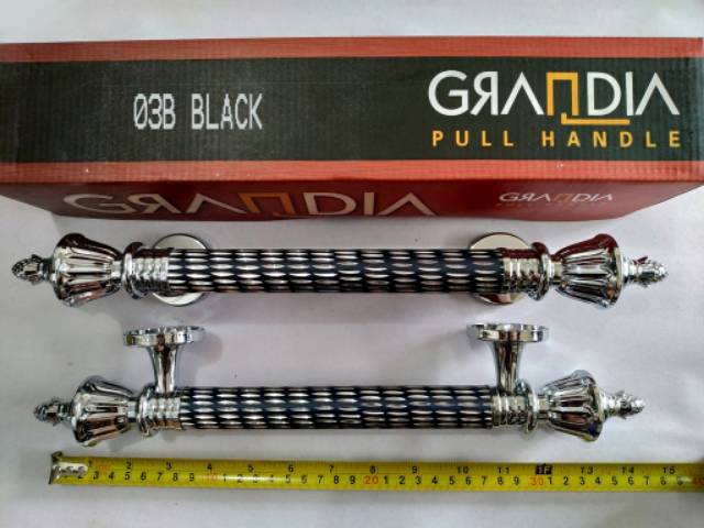 Handle Pintu / Tarikan Pintu Set Grandia