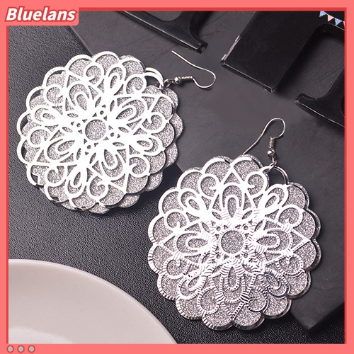 Anting Kait Juntai Bentuk Bulat Besar Motif Bunga Hollow Gaya Vintage Etnik Untuk Wanita