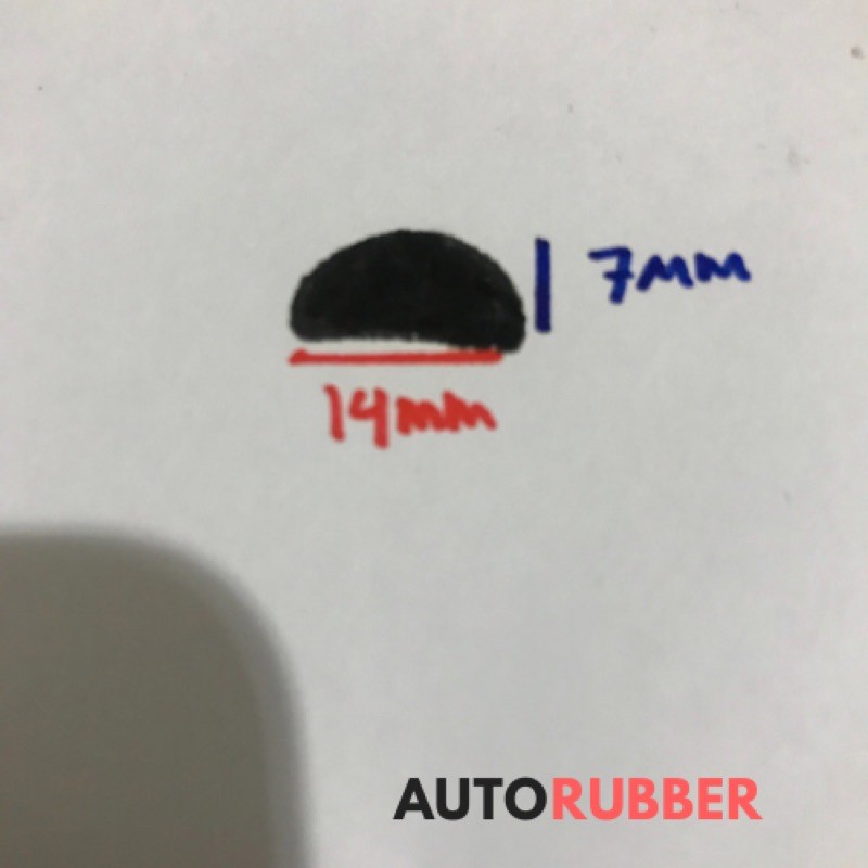 Karet Pintu Spon Rubber Sponge Peredam Setengah Lingkaran 14 X 7 Mm