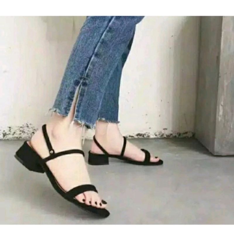 SANDAL wanita hak yoan hels 3cm tali silang teplek sandal hak sandal teplek hak pendek