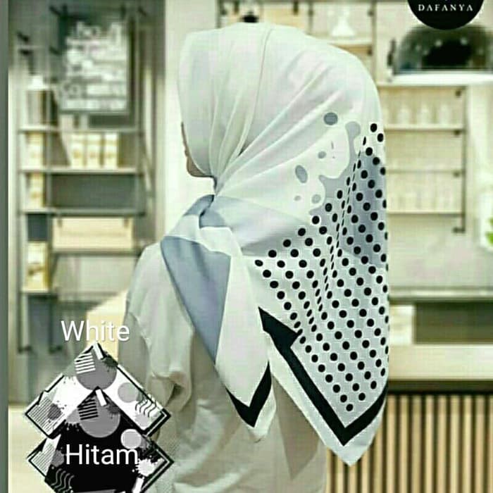 Jilbab Segi Empat Motif Monocrome by Dafanya/Jilbab Segiempat Motif