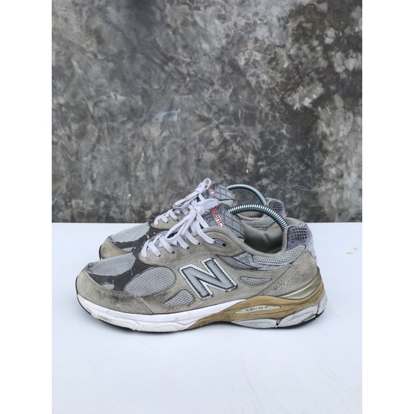 NEW BALANCE 990 v3 grey