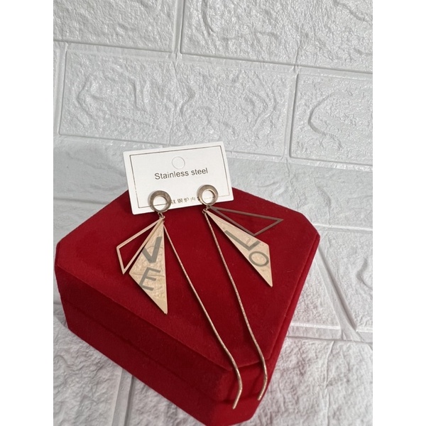 Anting juntai love titanium anti karat korea fashion