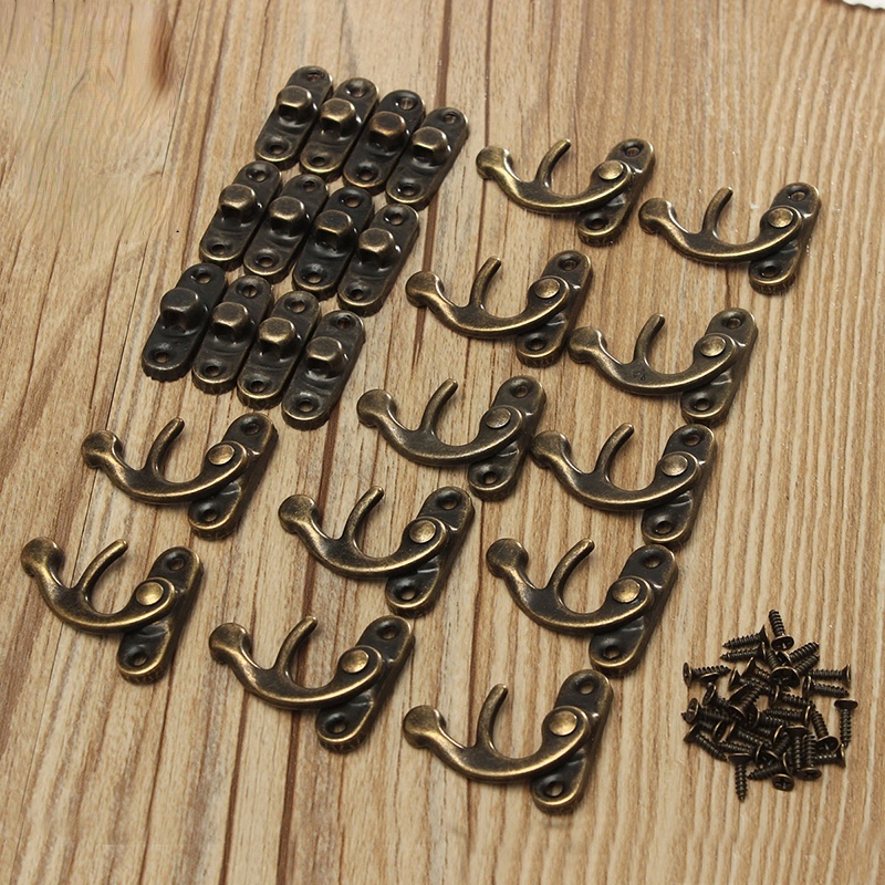 10pcs / set Kunci Pengait Mini Bahan Metal Antik Dengan Sekrup Untuk Kotak Perhiasan Kayu