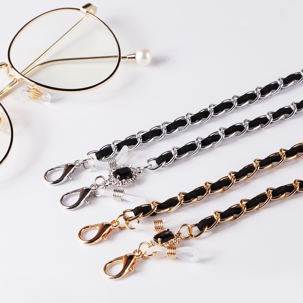 Rantai Lanyard Kacamata Anti Hilang Bentuk Daun Clover Aksen Mutiara Gaya Retro