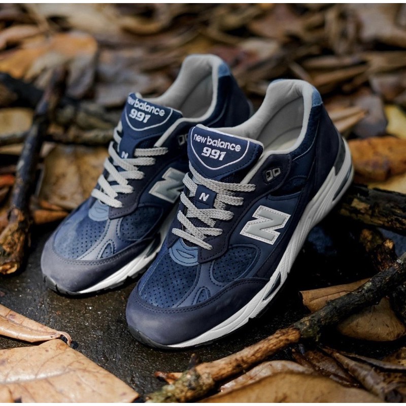 New Balance 991 Navy Made in England