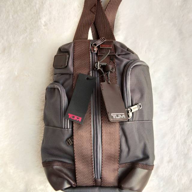 tas sling bag tumi