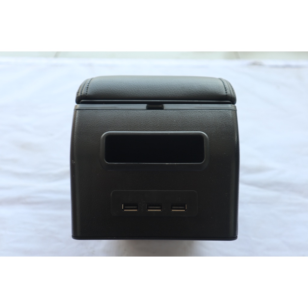 CONSOLE BOX AGYA W/USB V3 LIST HITAM