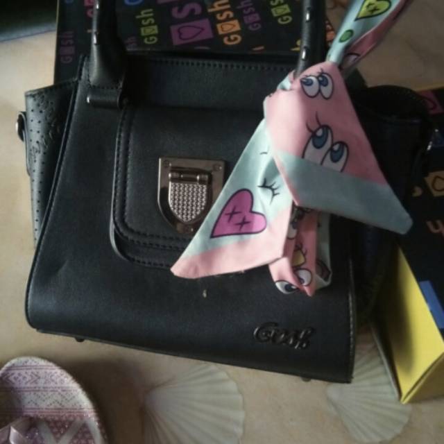 Tas wanita gosh