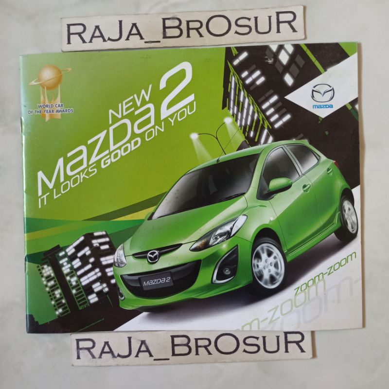 Poster brosur katalog booklet Mazda2/Mazda 2 2012