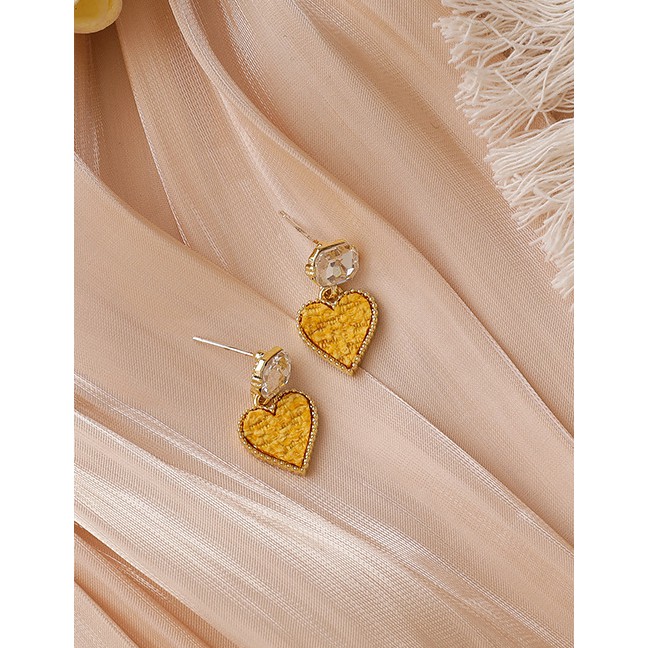 LRC Anting Tusuk Fashion Diamond Heart Alloy Earrings P59523