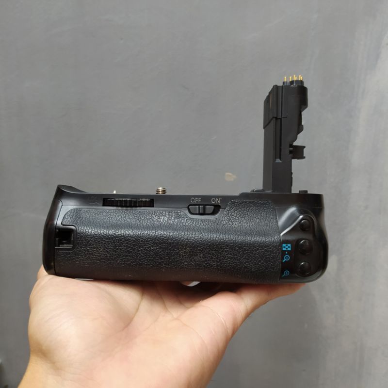 Baterai Grip CANON 60D Meike MK-60D -Battery Grip