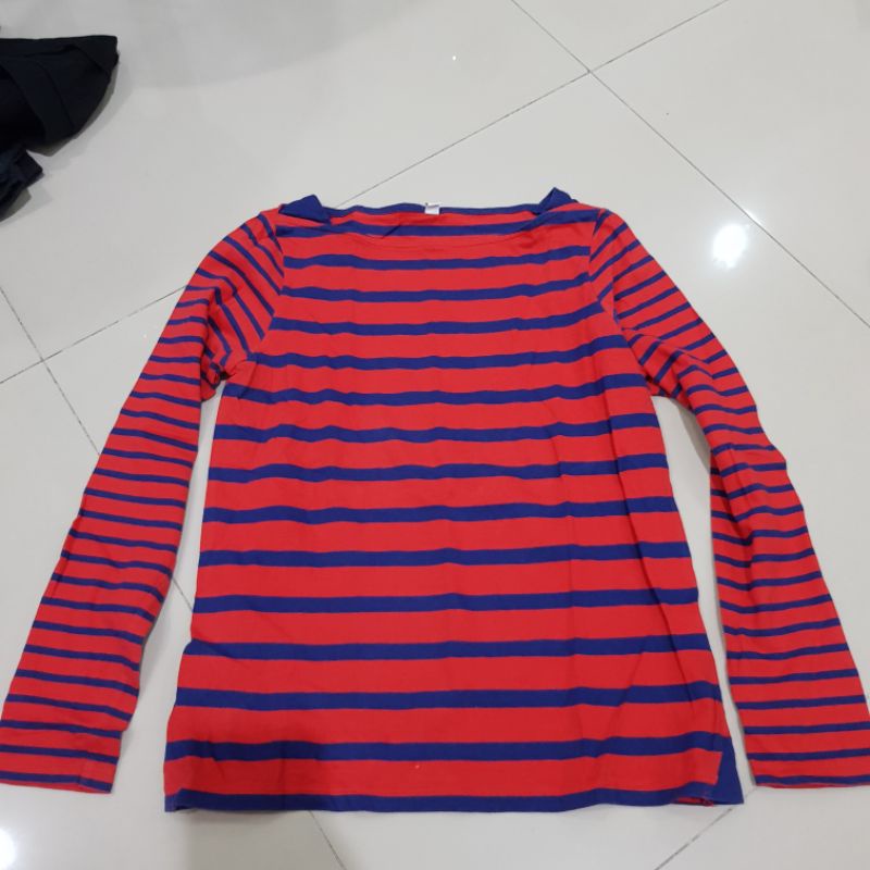 PRELOVED KAOS UNIQLO / KIDS / AIRISM