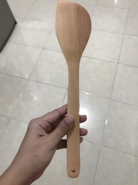 Kibera | Spatula Kayu