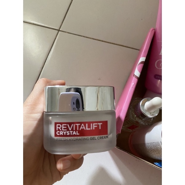 Preloved Loreal Revitalift Gel Cream