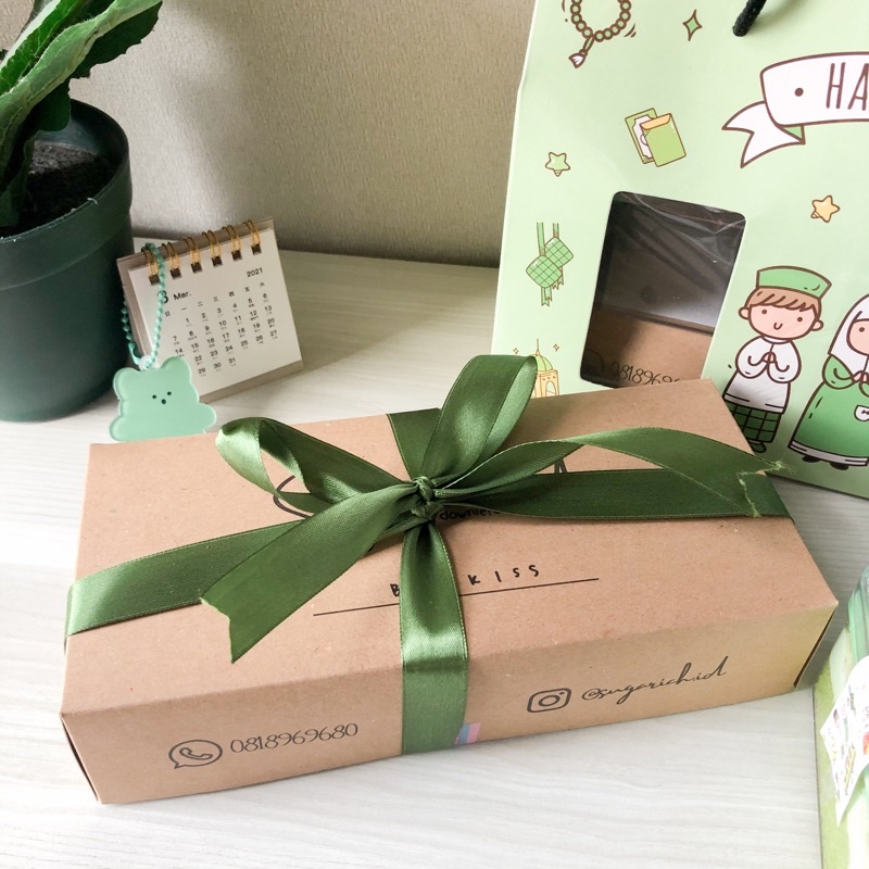 

+ PITA & BIRTHDAY CARD