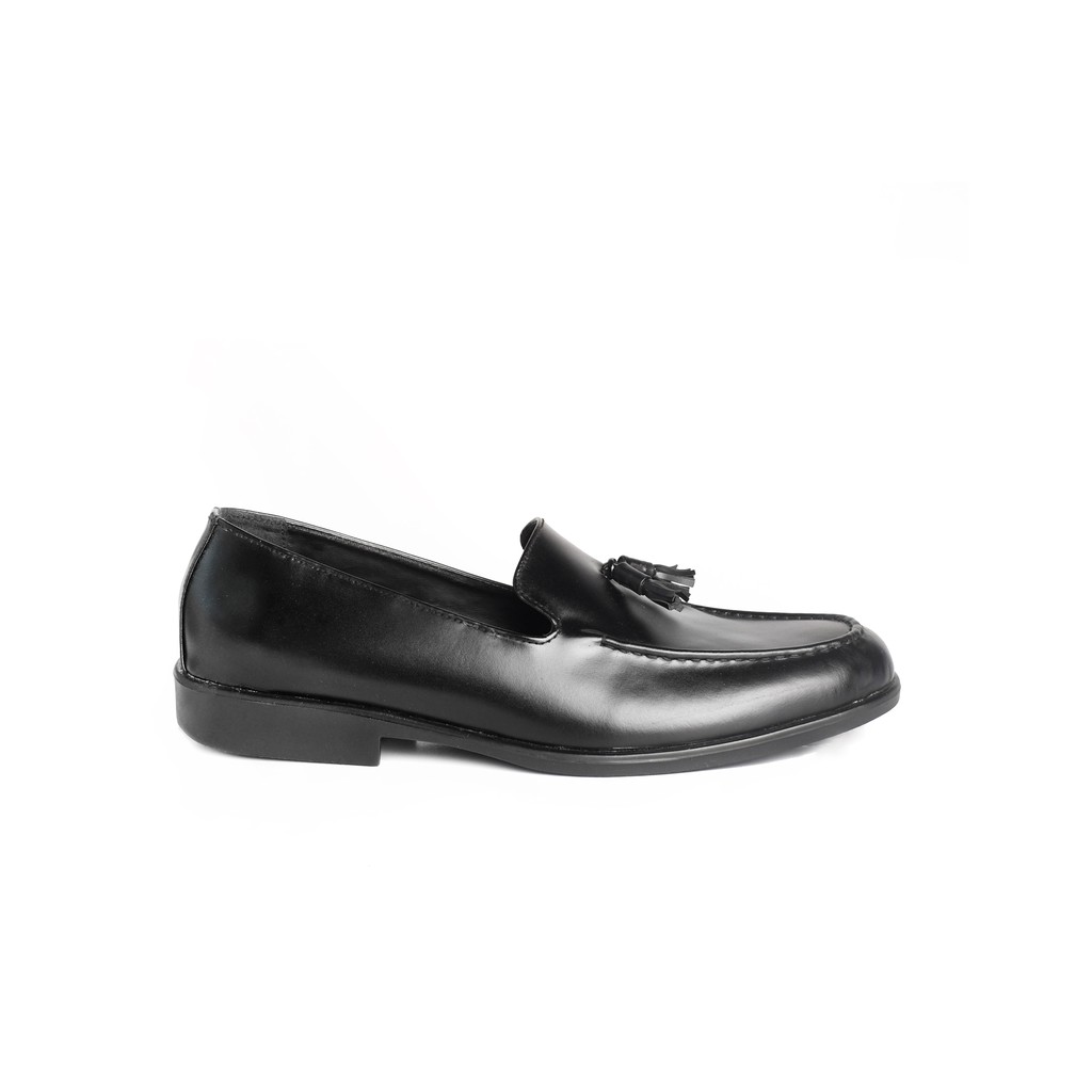 Sepatu Loafer Pria -  Winshor - 7813 - Tazzel - Black