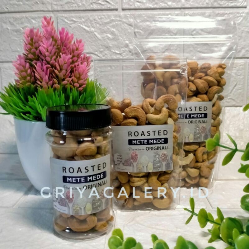 

Premium Kacang Mete Sulawesi / Mede / Mente / Pure Cashew Oven Panggang Non Salted Sby