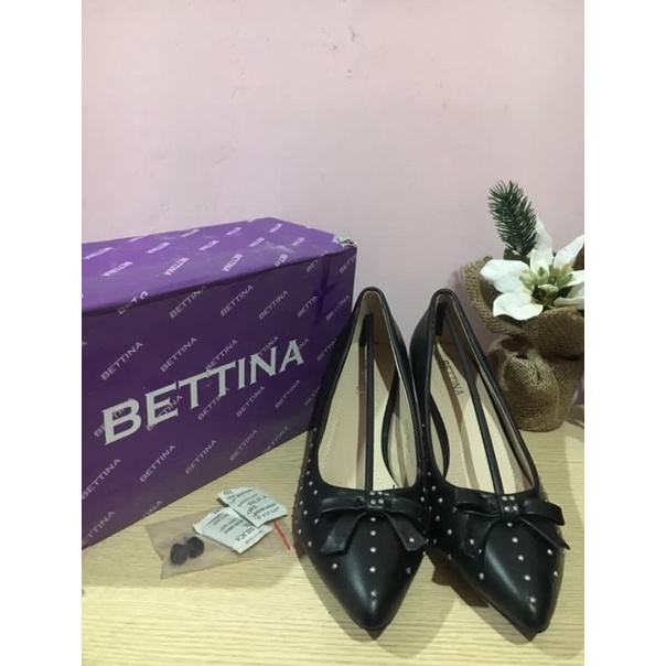 Sepatu BETTINA Original / High Heels / Sepatu Kerja / Sepatu Hitam