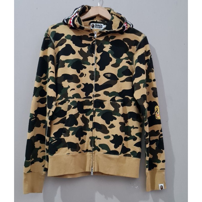 Bape Shark Hoodie Yellow camo 1st Camo 100% Original
