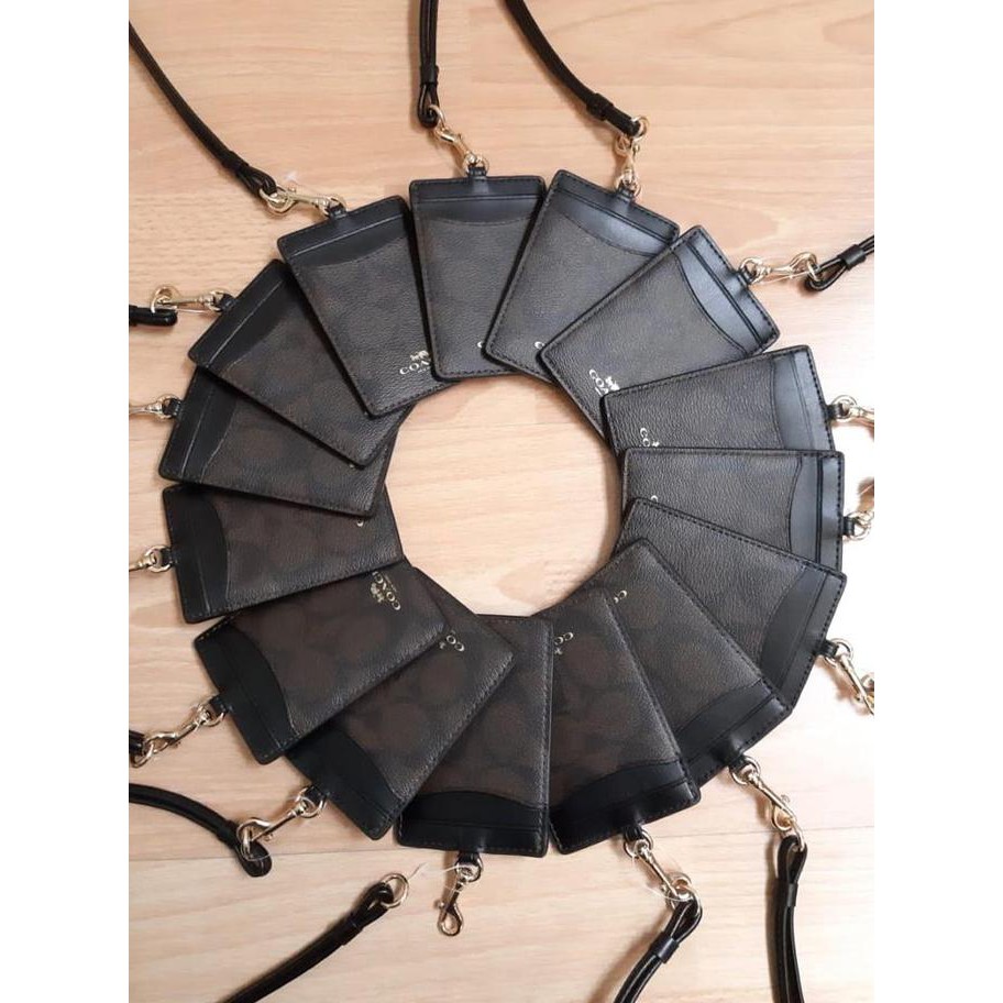 

Best Seller // Coach Lanyard Id Tag Signature Black
