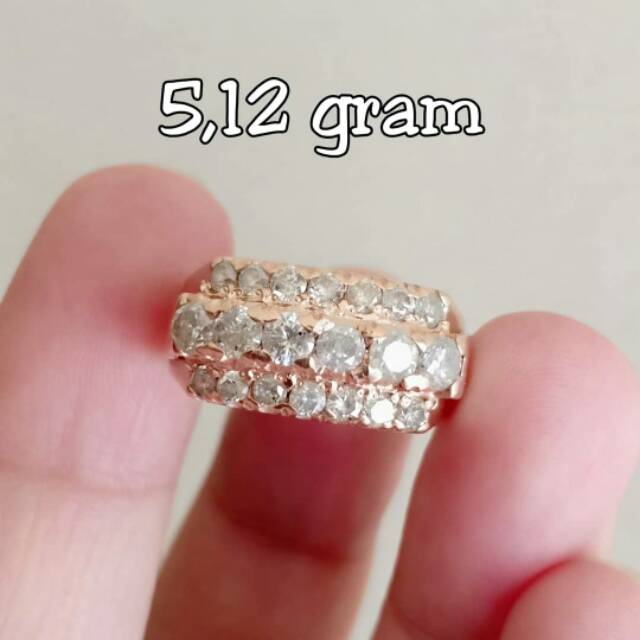 Berlian medan cincin baris 3 tingkat