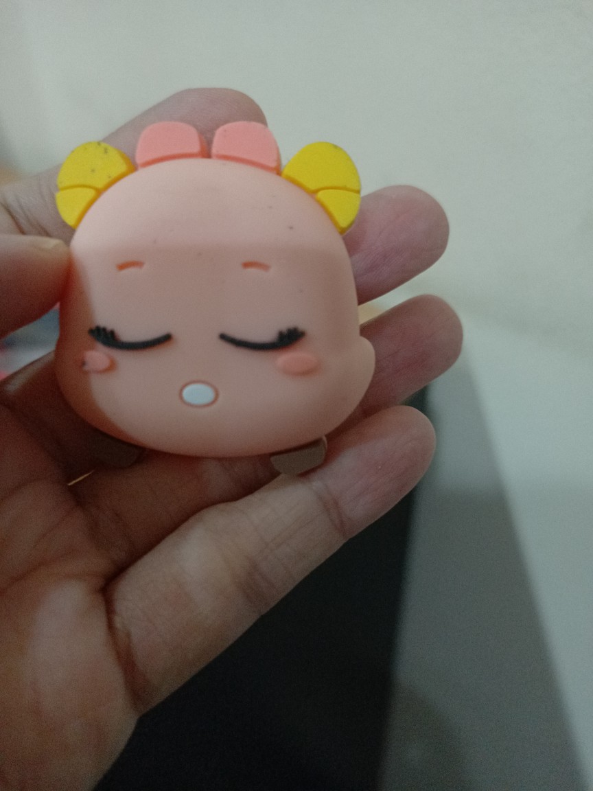 Karet Pengaman / Bantalan Penahan Gagang Pintu