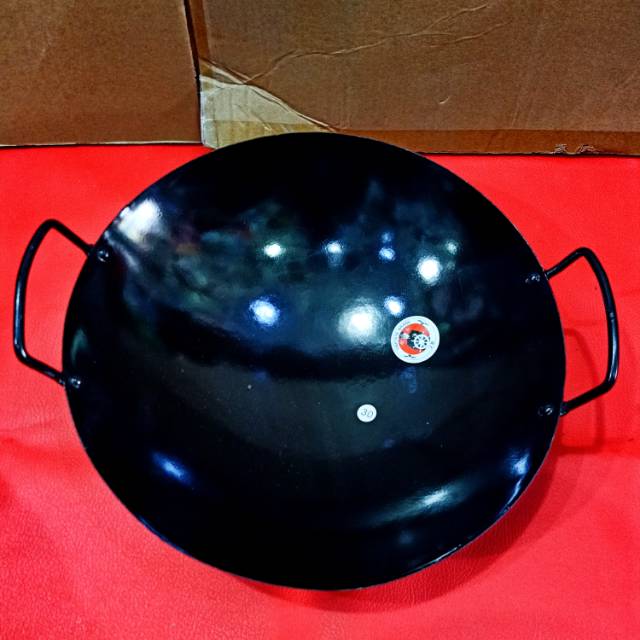 Kuali hitam 43cm captain