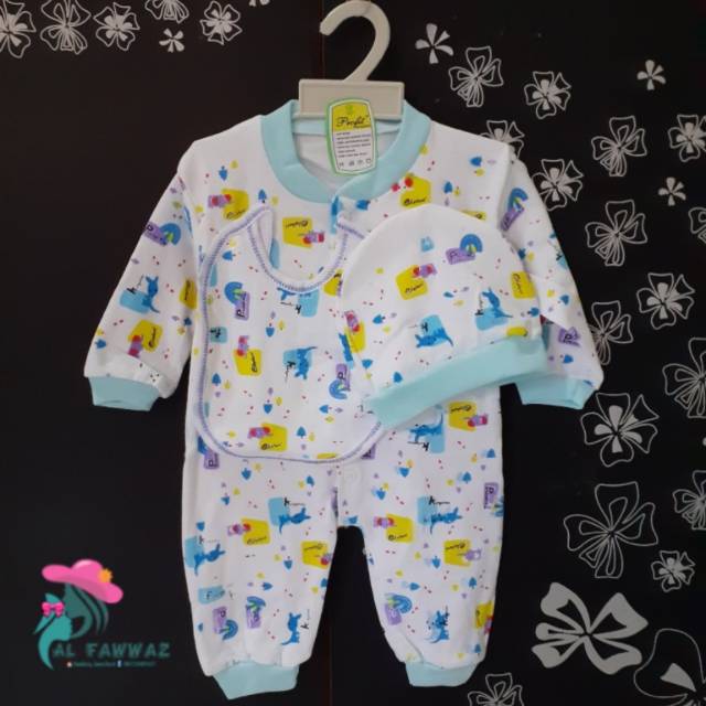 Jumpsuit bayi set topi dan slaber