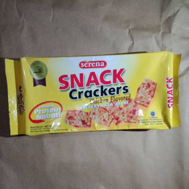 

Snack cracker rasa ayam