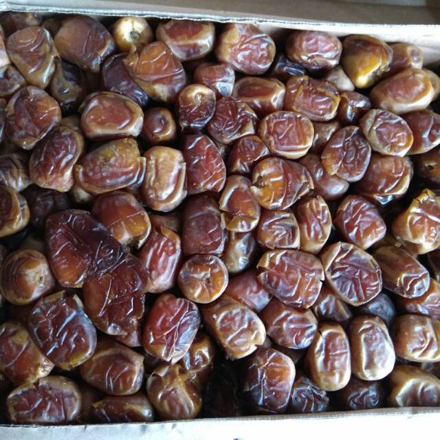 

Kurma Basah Sukari Tumur Al Qasim Korma Sukkari per 100 gram
