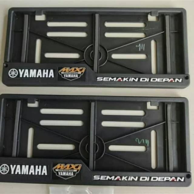 COVER PLAT NOMER YAMAHA ORIGINAL