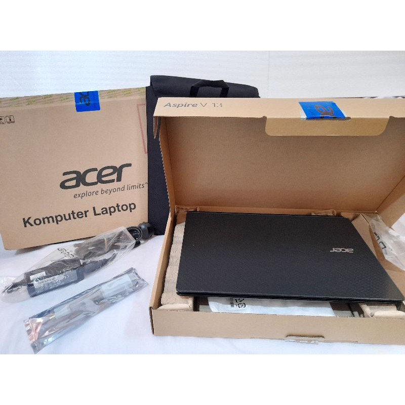 ACER V13 Core i5-4210 MULUS FULLSET 4GB/500GB 13" Second