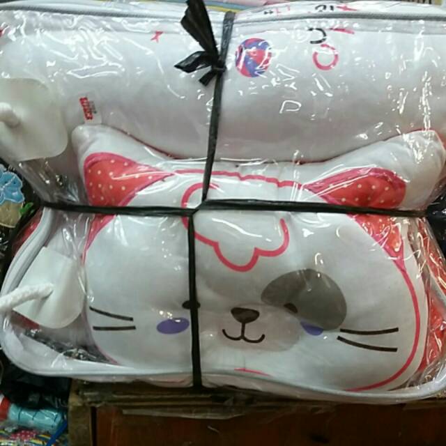 KIDDY Bantal set bayi Sablon Kucing kd 2626