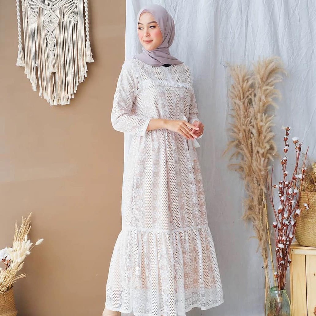 Gamis Syar i Salsa Gamis Brukat bunga tile vivorie premium/salsa dress vivorie premium Maxi Geraldin