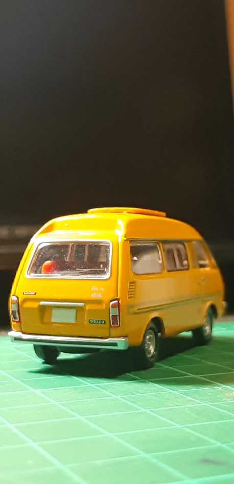 Tomica Limited Vintage Neo LV-N99b Toyota Townace Wagon