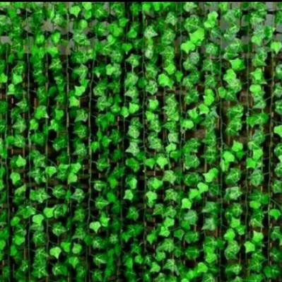 Daun rambat plastik kecil kecil / daun julur panjang 2 meter