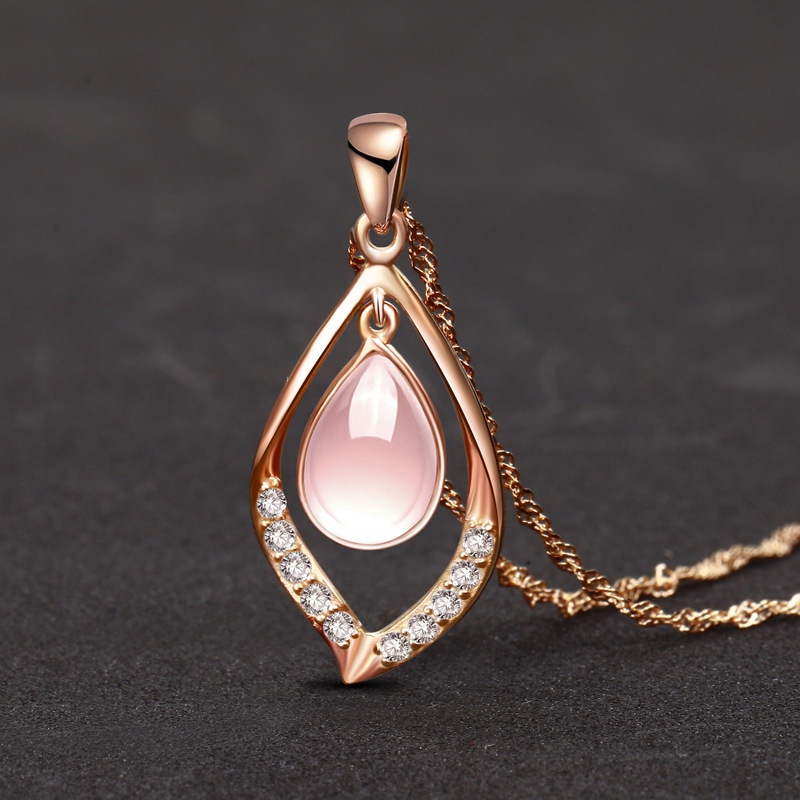 [Ready Stock]Fashion Silver Plated Elegant Necklace Korean Style Ross Quartz Pink Crystal REDLEAF Pendant