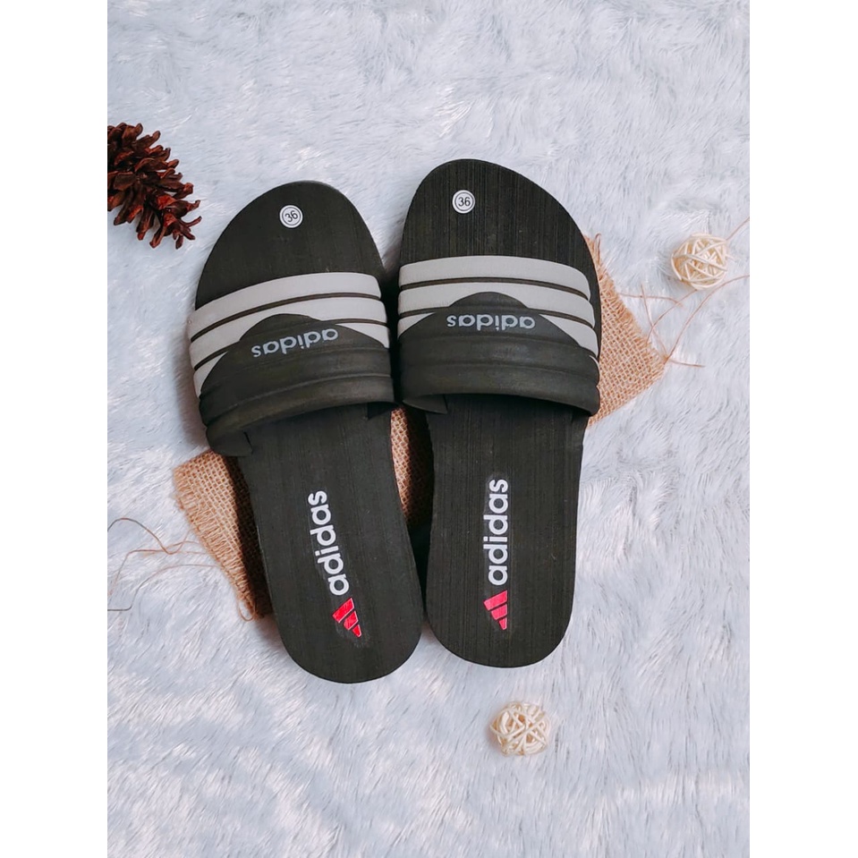 Sandal Wedges Kokop Spon Garis