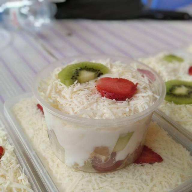 

Salad buah fresh