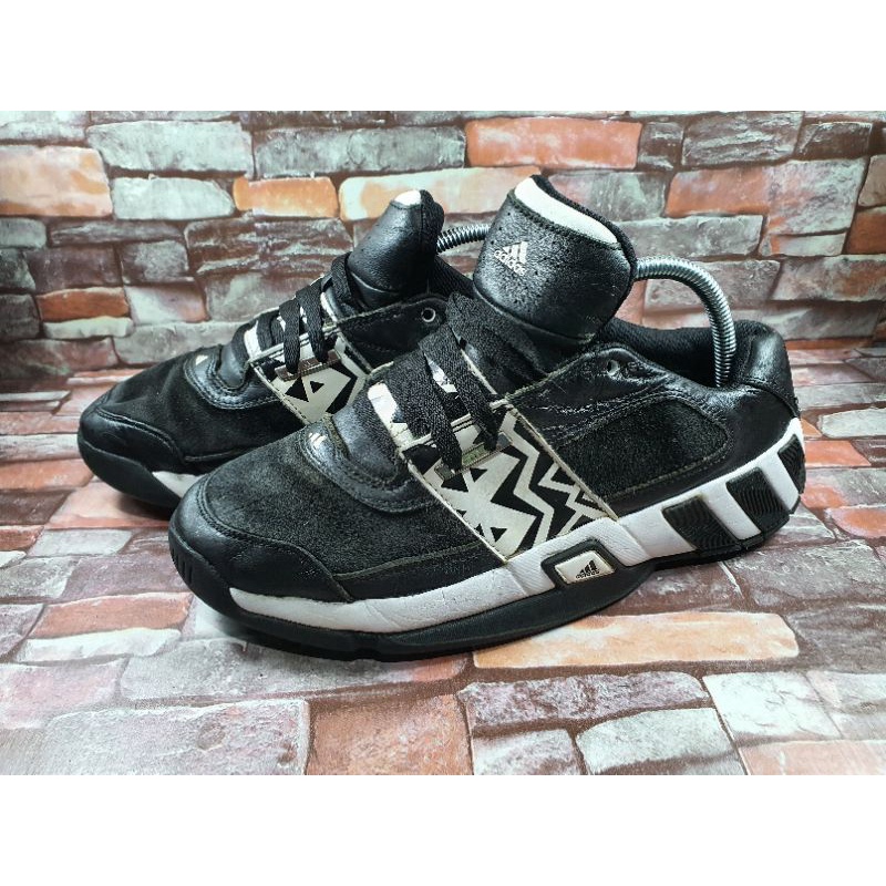 adidas regulate basketball