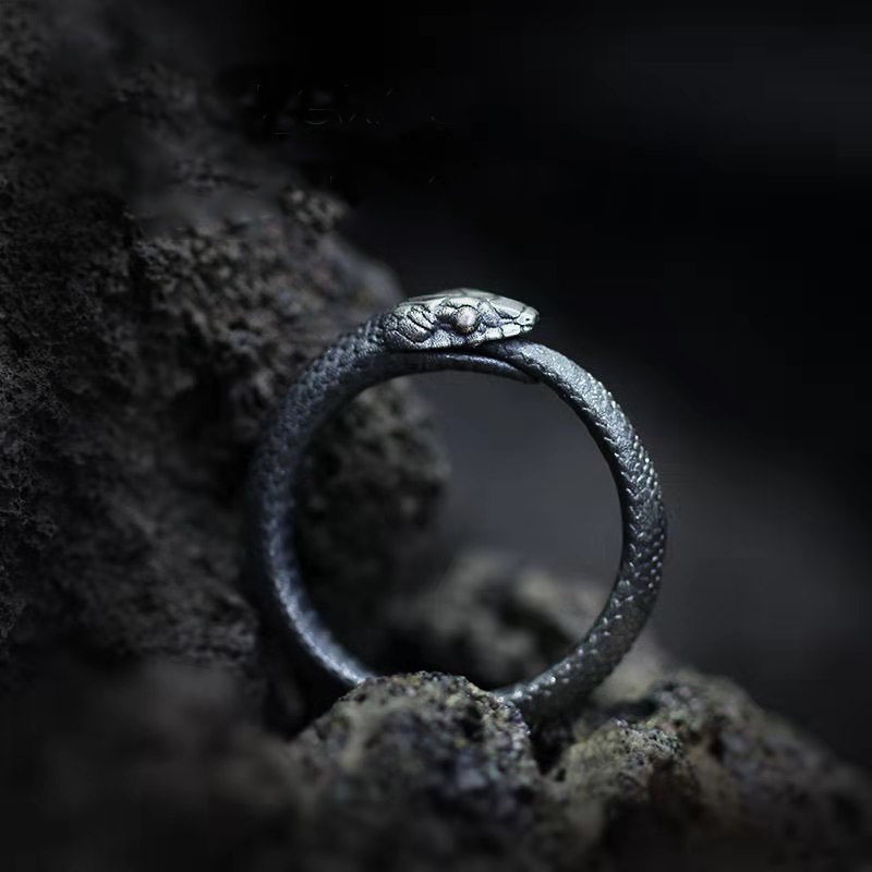 Perhiasan Cincin Pria Model Terbuka Desain Ular Rattlesnake Klasik Retro Gothic Rock Hip Hop Untuk Hadiah