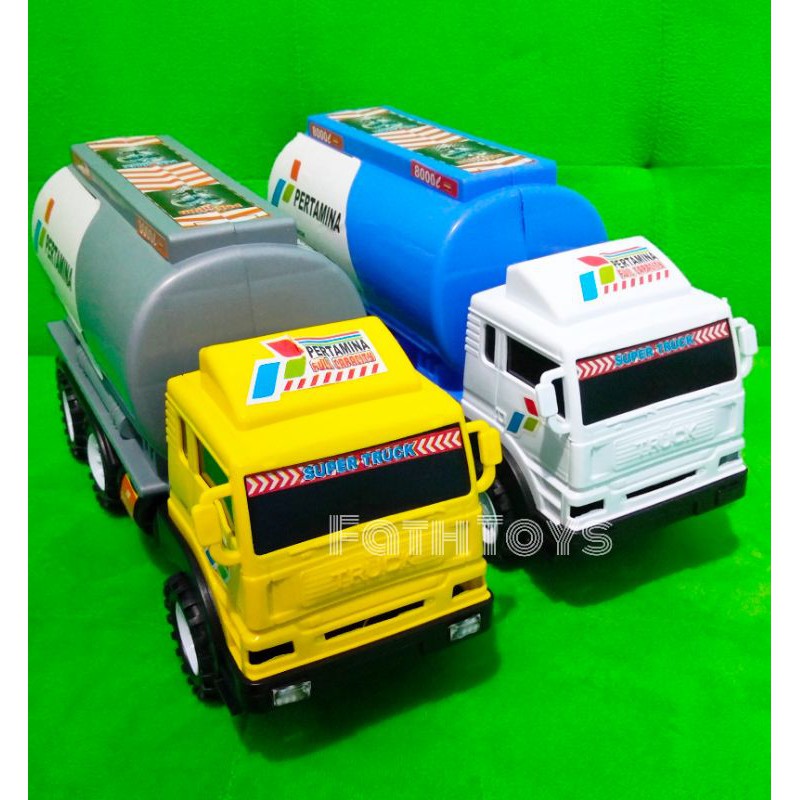 Mainan Mobil Truk Tanki Minyak Ukuran Besar