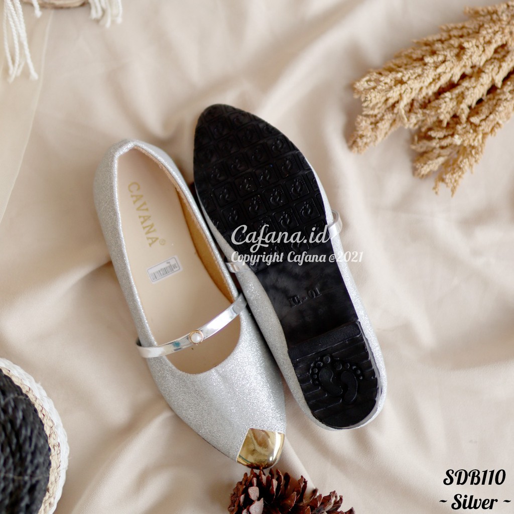 Flat Shoes Wanita Alodia SDB110