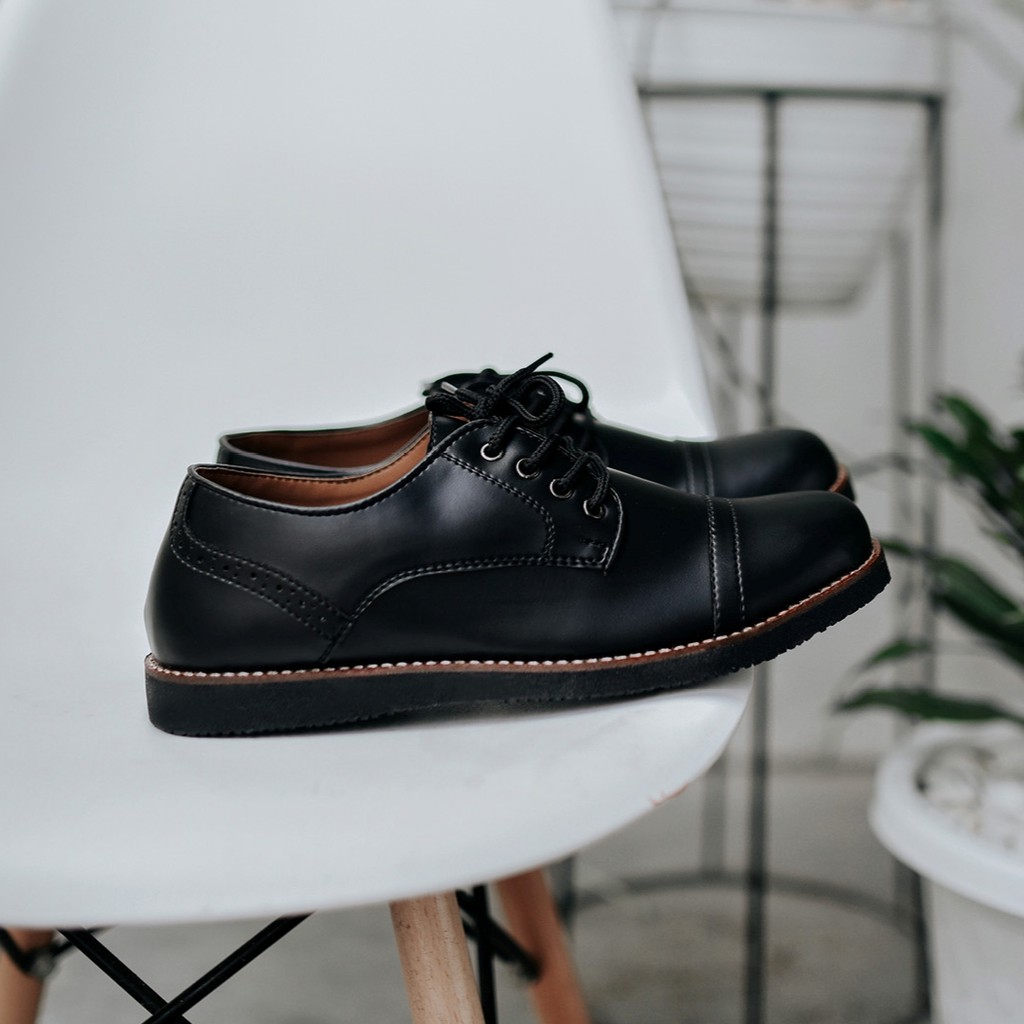 Sepatu Pantofel Pria Hitam Klasik Kulit Men Lokal Original Footwear Ori |Pedro Black| FORIND x FSTP