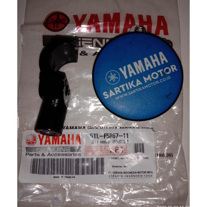 Original Bracket, Master Cylinder (Dudukan Spion Kanan) Yamaha Aerox