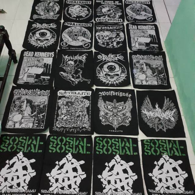 Backpatch emblem punggung